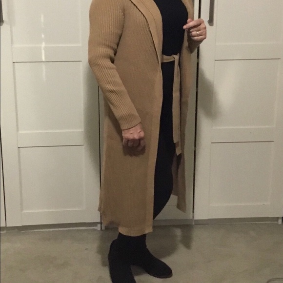 Sweater Coat Woman’s - Picture 2 of 8